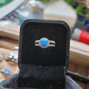NWOT Fragrant Jewels Ring Size 5